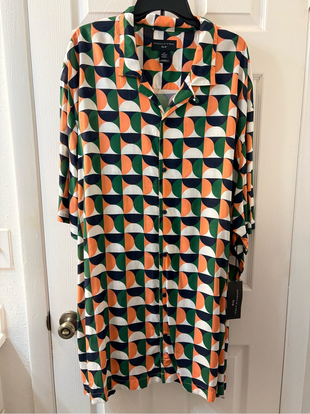 Shaquille O’Neal Short-Sleeve Geo Print Button-Up Shirt Green/Coral/Navy LT